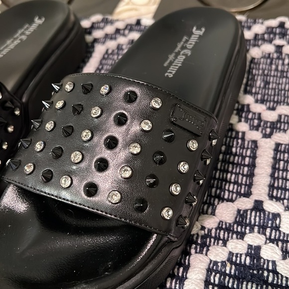 Juicy Couture black studded slides - Picture 7 of 10